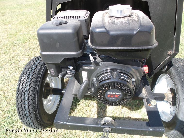 image for item EQ9184 2017 Toro MM-858H cement mixer