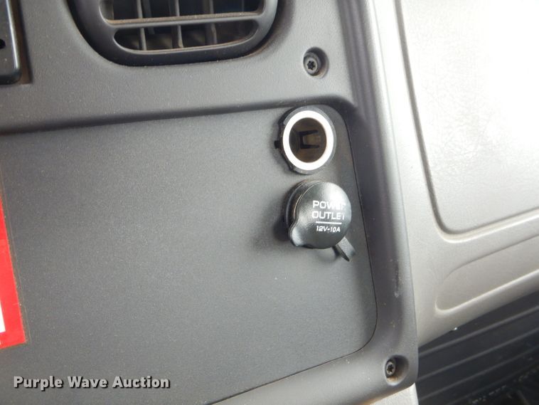 image for item FC9897 2014 Freightliner Business Class M2 bucket truck