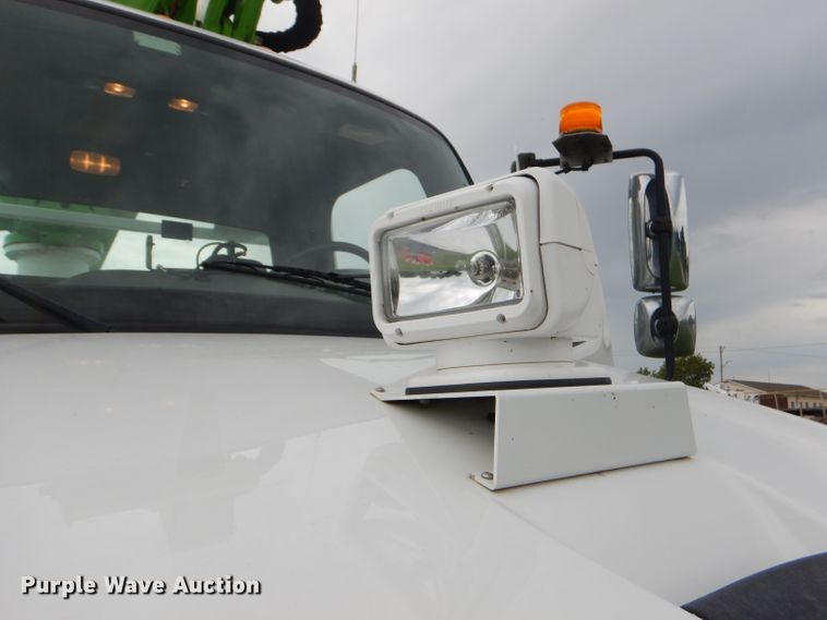 image for item FC9897 2014 Freightliner Business Class M2 bucket truck