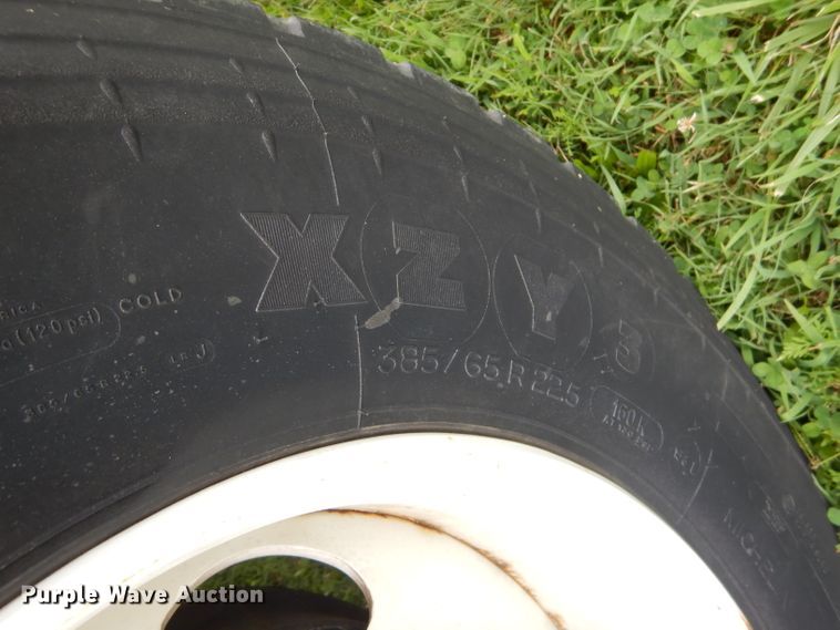 image for item FC9897 2014 Freightliner Business Class M2 bucket truck