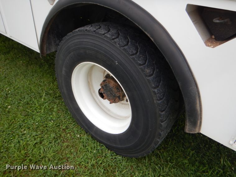 image for item FC9897 2014 Freightliner Business Class M2 bucket truck