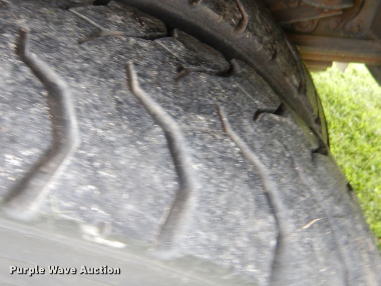 image for item FC9897 2014 Freightliner Business Class M2 bucket truck