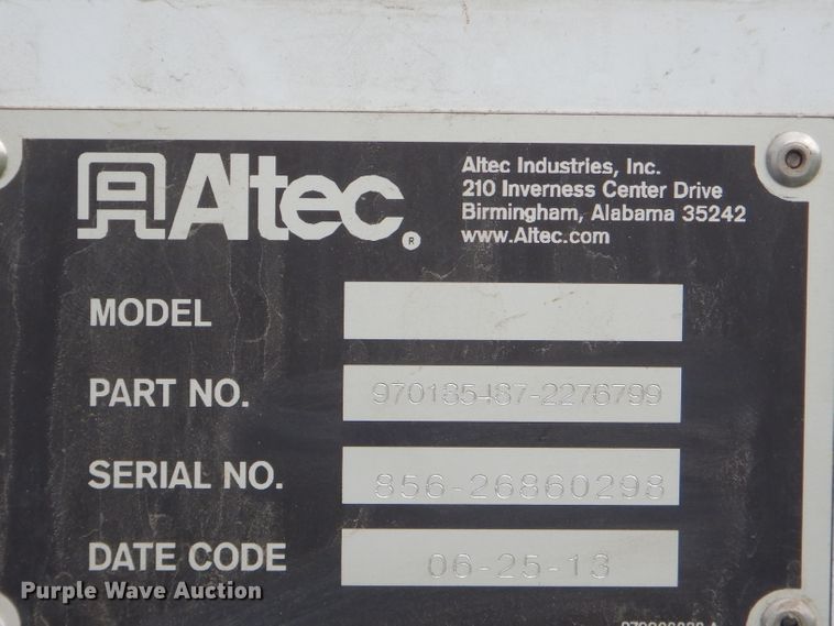 image for item FC9897 2014 Freightliner Business Class M2 bucket truck