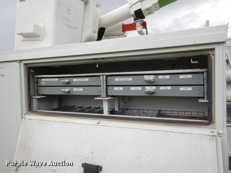 image for item FC9897 2014 Freightliner Business Class M2 bucket truck