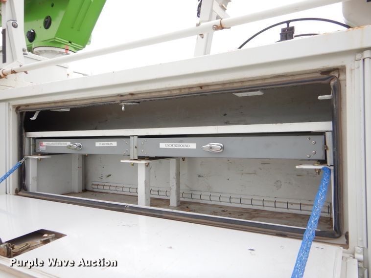 image for item FC9897 2014 Freightliner Business Class M2 bucket truck