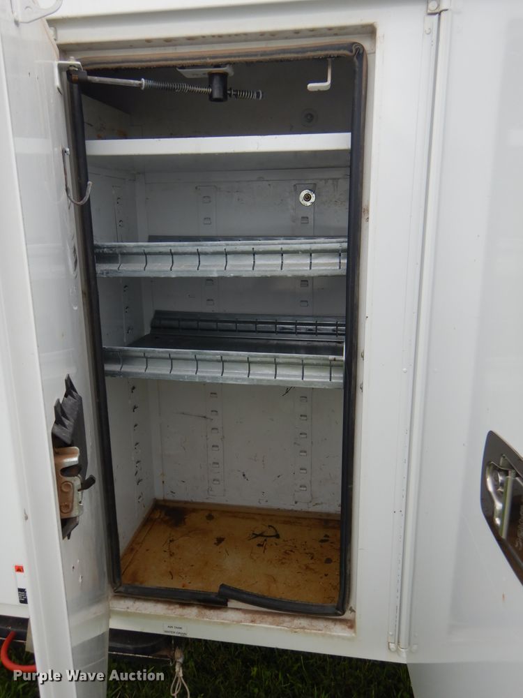 image for item FC9897 2014 Freightliner Business Class M2 bucket truck