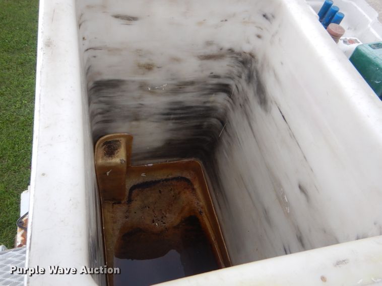 image for item FC9897 2014 Freightliner Business Class M2 bucket truck