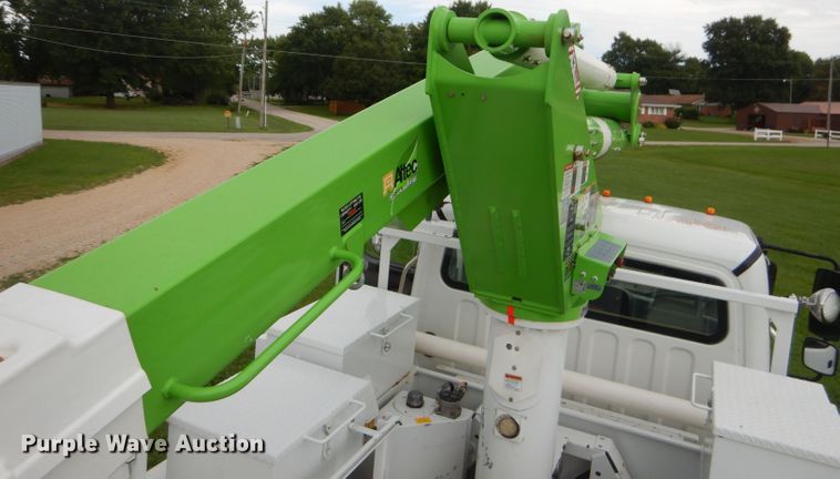 image for item FC9897 2014 Freightliner Business Class M2 bucket truck