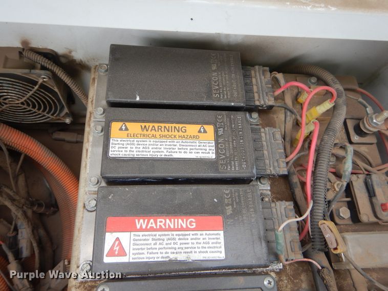 image for item FC9897 2014 Freightliner Business Class M2 bucket truck