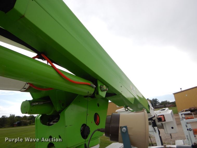 image for item FC9897 2014 Freightliner Business Class M2 bucket truck