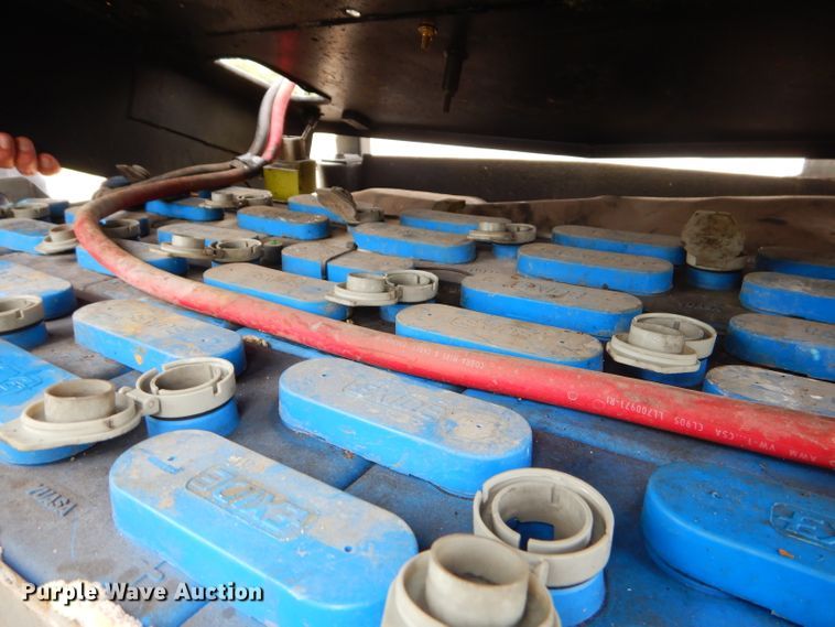 image for item FC9899 Clark forklift