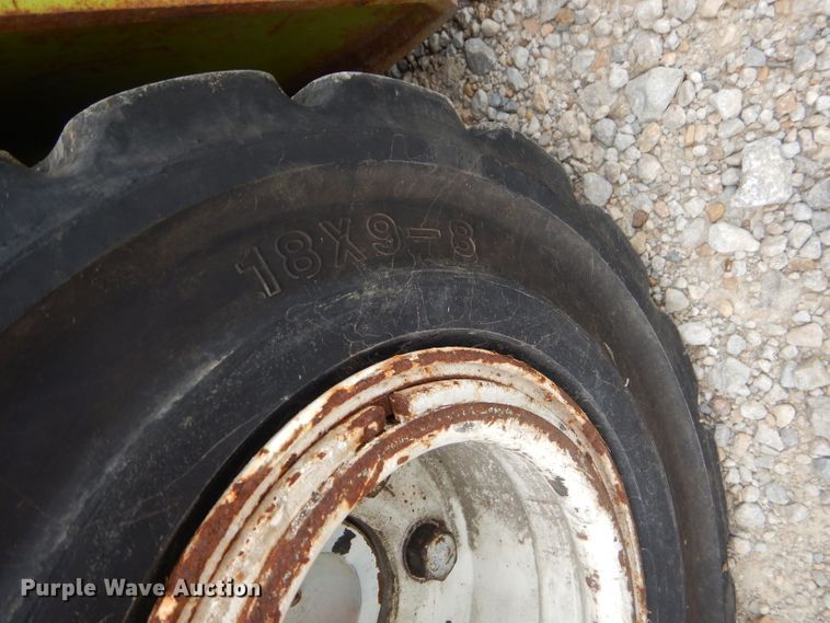 image for item FC9899 Clark forklift