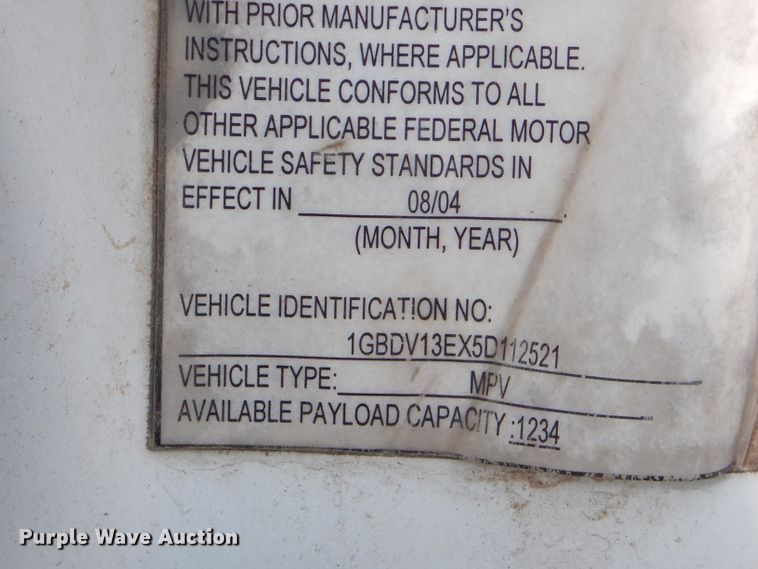 image for item FC9907 2005 Chevrolet Venture handicap accessible mini van