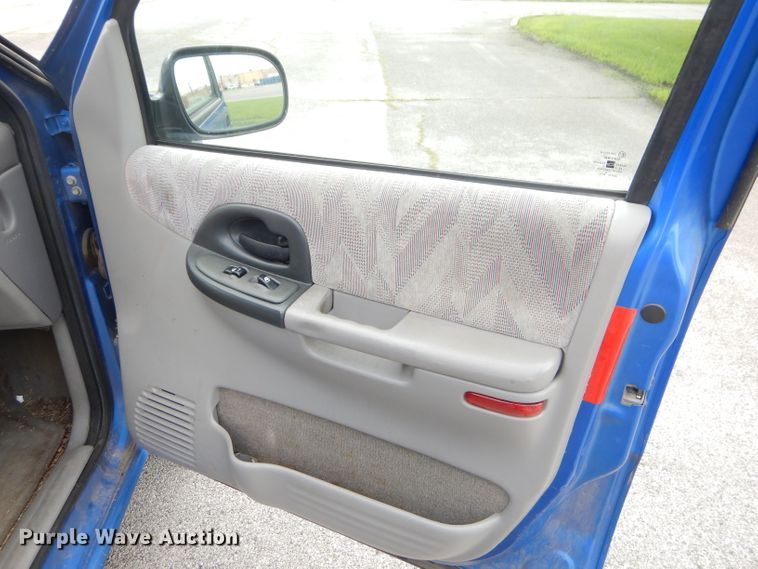 image for item FC9908 1997 Chevrolet Venture minivan