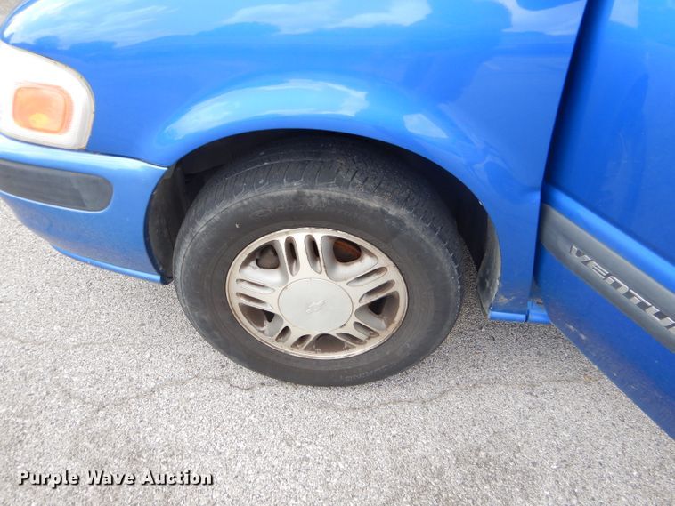 image for item FC9908 1997 Chevrolet Venture minivan