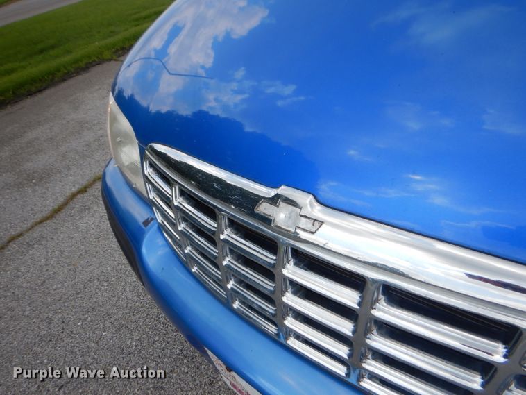 image for item FC9908 1997 Chevrolet Venture minivan