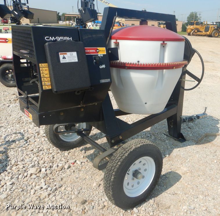 image for item FC9923 2017 Toro CM-958H-P cement mixer