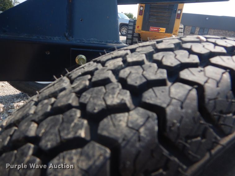 image for item FC9923 2017 Toro CM-958H-P cement mixer