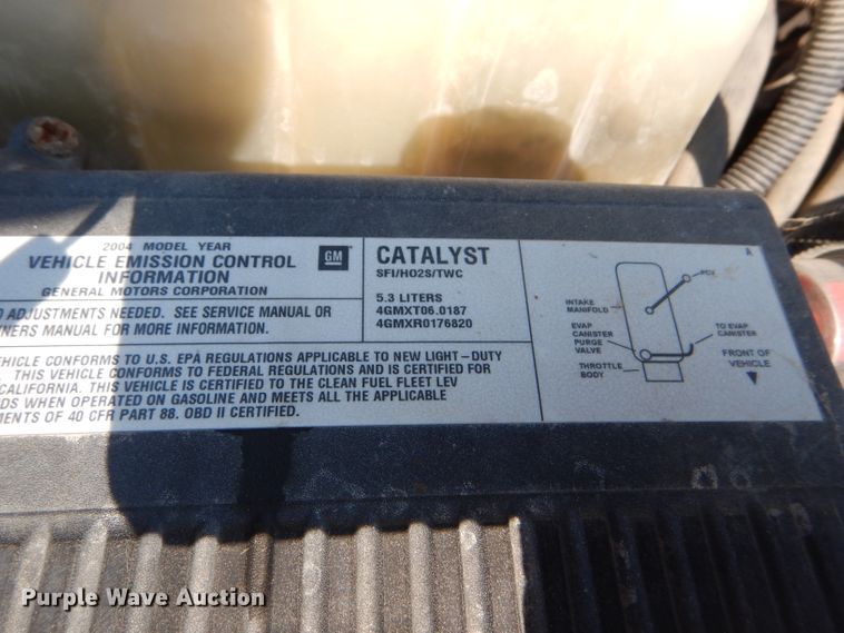 image for item FG9770 2004 Chevrolet Silverado 1500 Crew Cab pickup truck