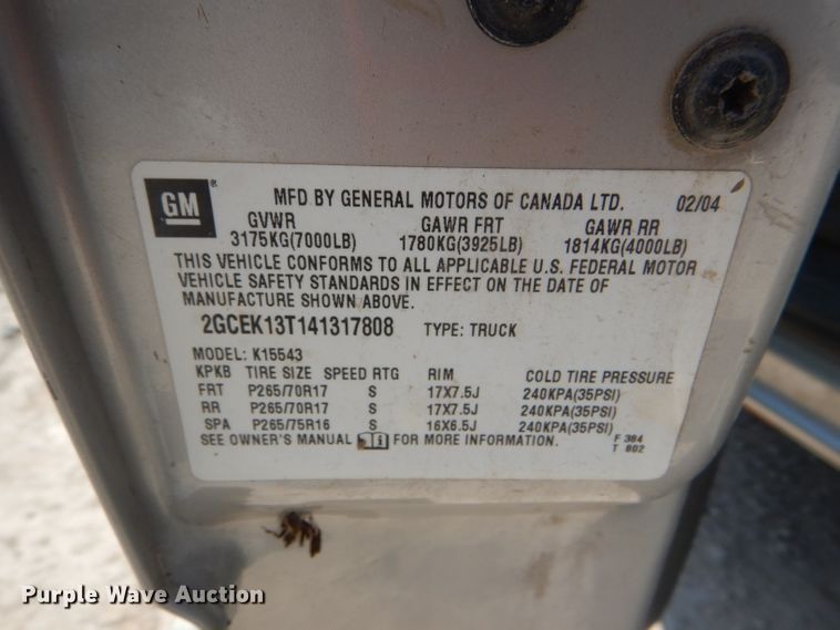 image for item FG9770 2004 Chevrolet Silverado 1500 Crew Cab pickup truck