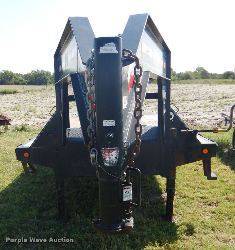 image for item FG9778 2011 PJ equipment trailer