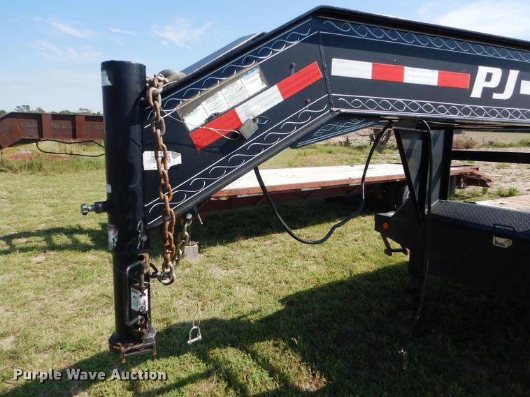 image for item FG9778 2011 PJ equipment trailer