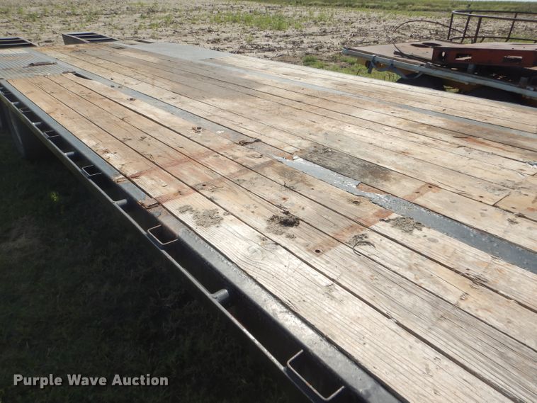 image for item FG9778 2011 PJ equipment trailer