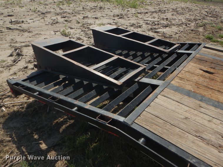 image for item FG9778 2011 PJ equipment trailer