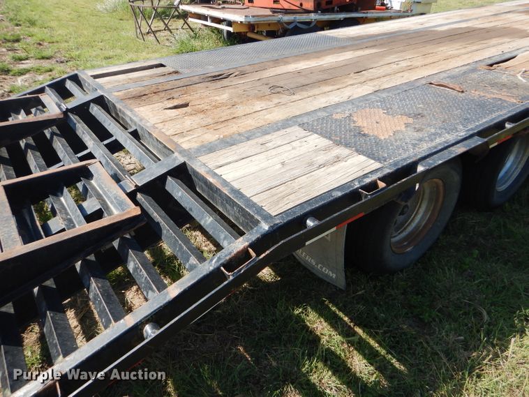 image for item FG9778 2011 PJ equipment trailer