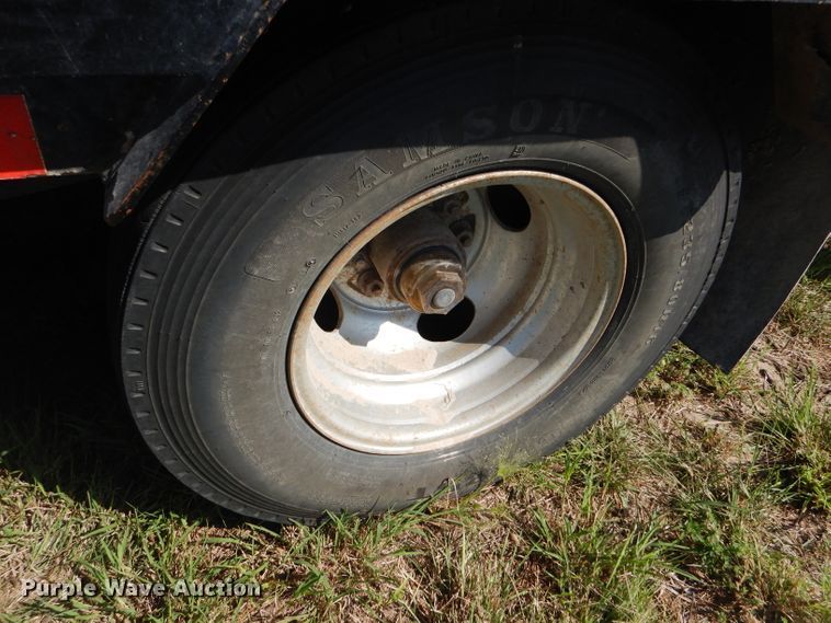 image for item FG9778 2011 PJ equipment trailer