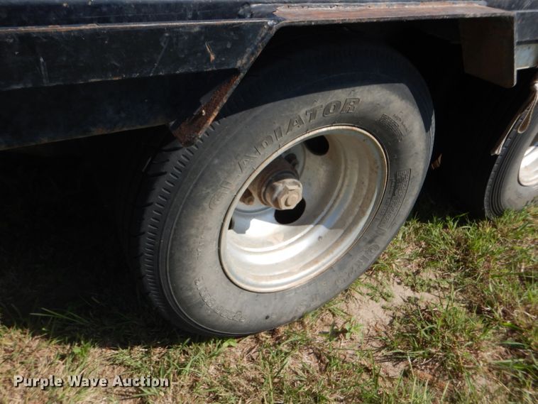 image for item FG9778 2011 PJ equipment trailer