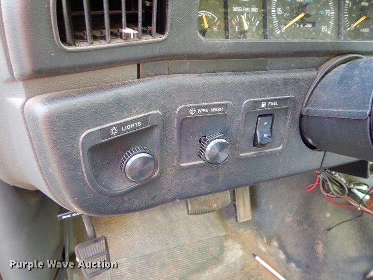 image for item FK9751 1991 Ford F350 utility bed pickup truck