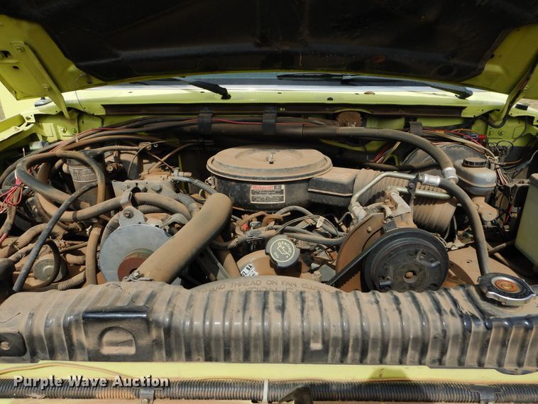 image for item FK9751 1991 Ford F350 utility bed pickup truck