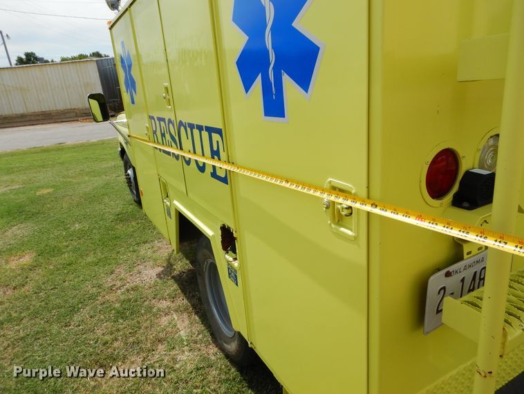 image for item FK9751 1991 Ford F350 utility bed pickup truck