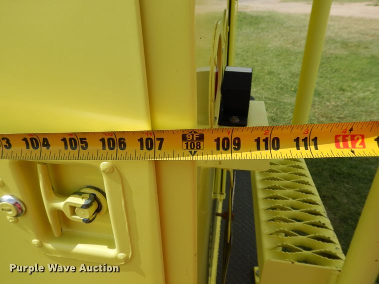 image for item FK9751 1991 Ford F350 utility bed pickup truck