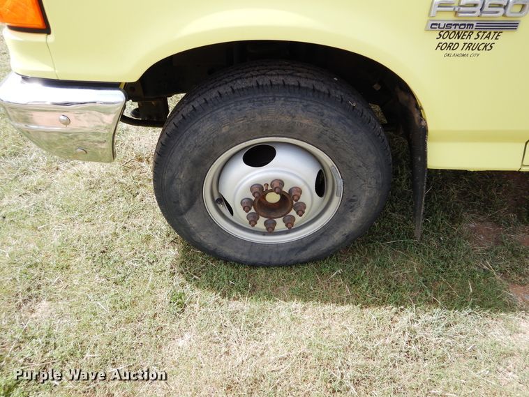 image for item FK9751 1991 Ford F350 utility bed pickup truck