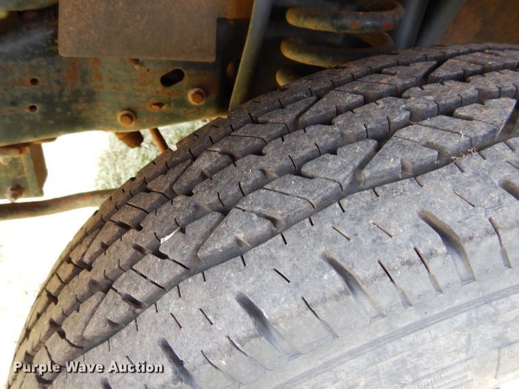 image for item FK9751 1991 Ford F350 utility bed pickup truck