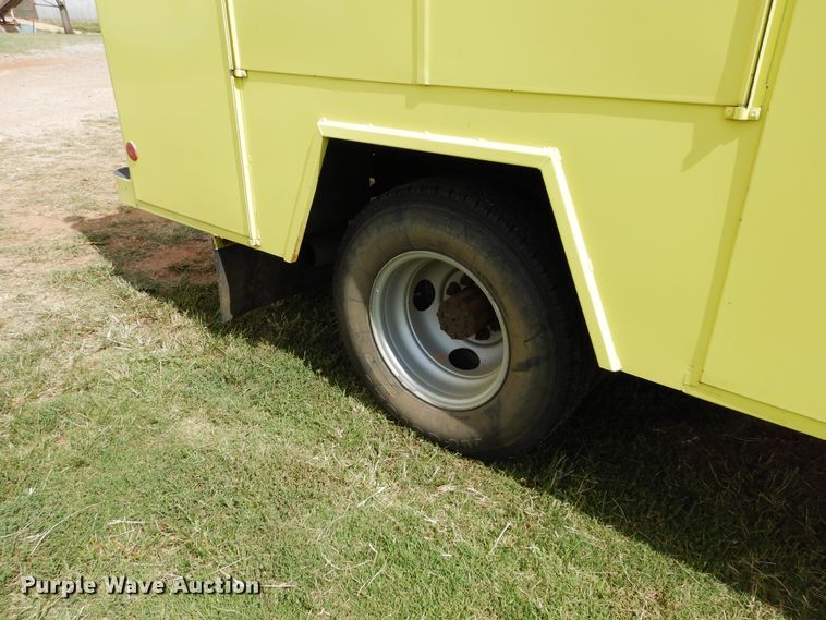 image for item FK9751 1991 Ford F350 utility bed pickup truck