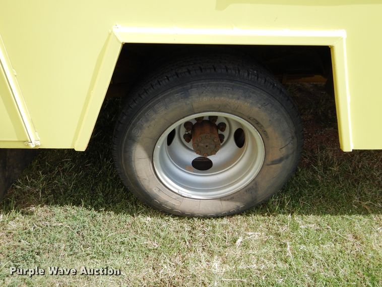 image for item FK9751 1991 Ford F350 utility bed pickup truck