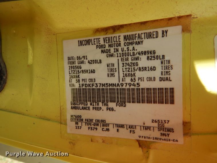 image for item FK9751 1991 Ford F350 utility bed pickup truck