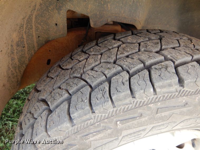 image for item FK9752 2003 Chevrolet Silverado 1500 pickup truck