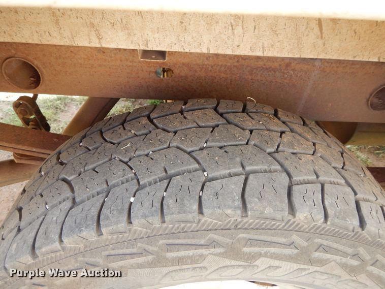 image for item FK9752 2003 Chevrolet Silverado 1500 pickup truck