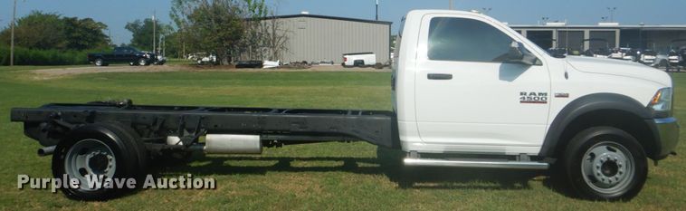 image for item FT9461 2014 Dodge Ram 4500HD SLT truck cab and chassis