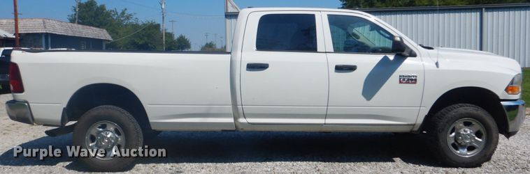 image for item FT9479 2012 Dodge Ram 3500 Crew Cab pickup truck