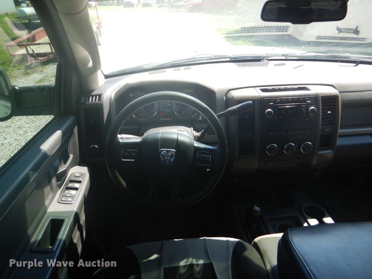 image for item FT9479 2012 Dodge Ram 3500 Crew Cab pickup truck