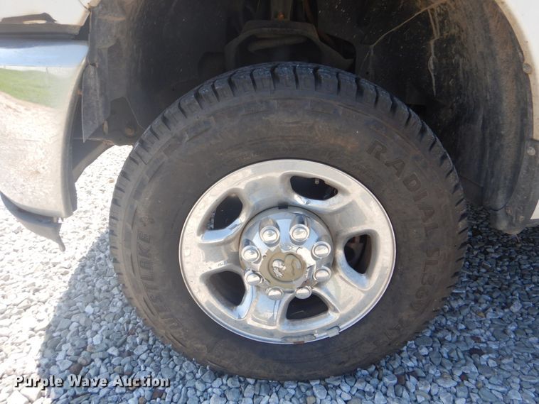 image for item FT9479 2012 Dodge Ram 3500 Crew Cab pickup truck