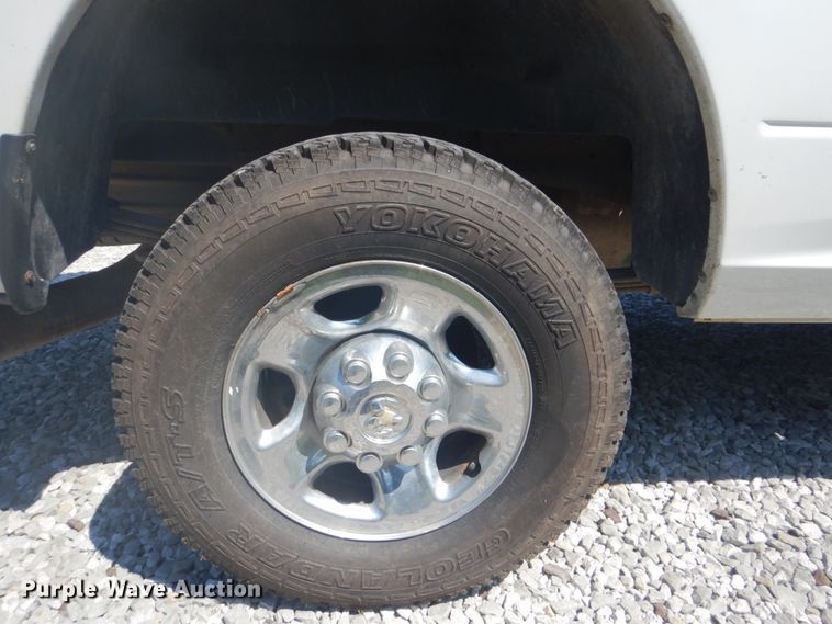 image for item FT9479 2012 Dodge Ram 3500 Crew Cab pickup truck