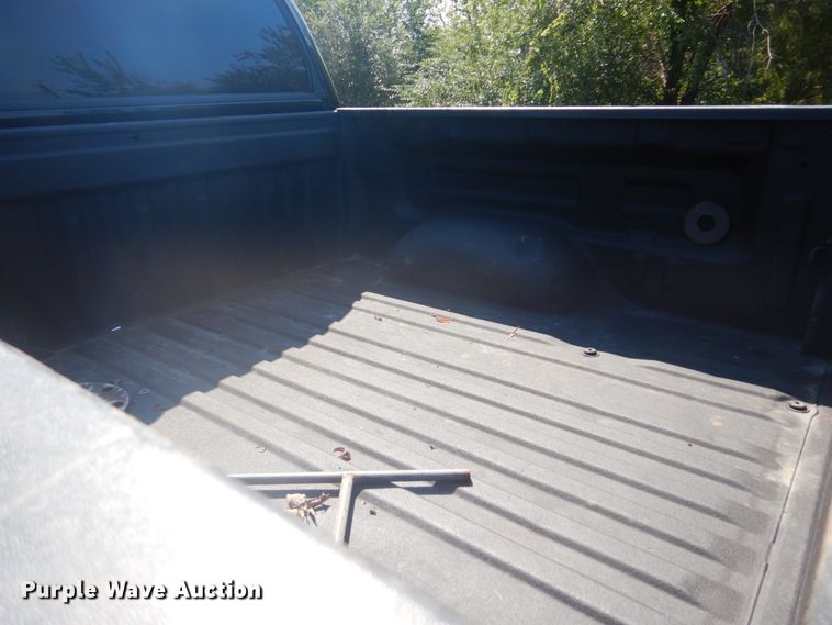 image for item FT9480 2013 Toyota Tundra Crew Max pickup truck