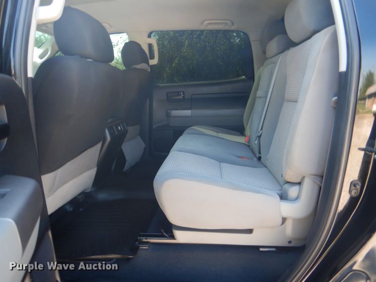 image for item FT9480 2013 Toyota Tundra Crew Max pickup truck