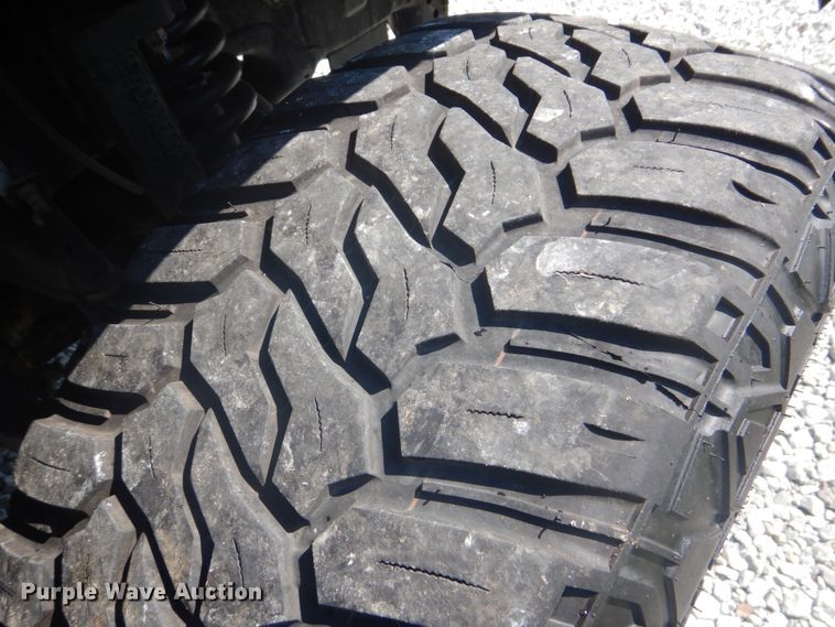 image for item FT9480 2013 Toyota Tundra Crew Max pickup truck